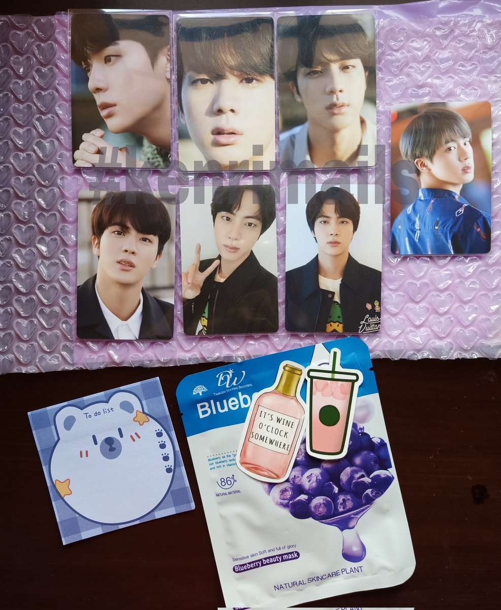 ekacollects's tweet photo. π time ! #kenrimails ββ
bought this as a gift for someone whose bias is jin π₯³ thank you for packing it nicely and for the freebies! βtil our next transaction! β‘
thank you again, @jkkhaul !
#kookminproofs https://t.co/axST676tql