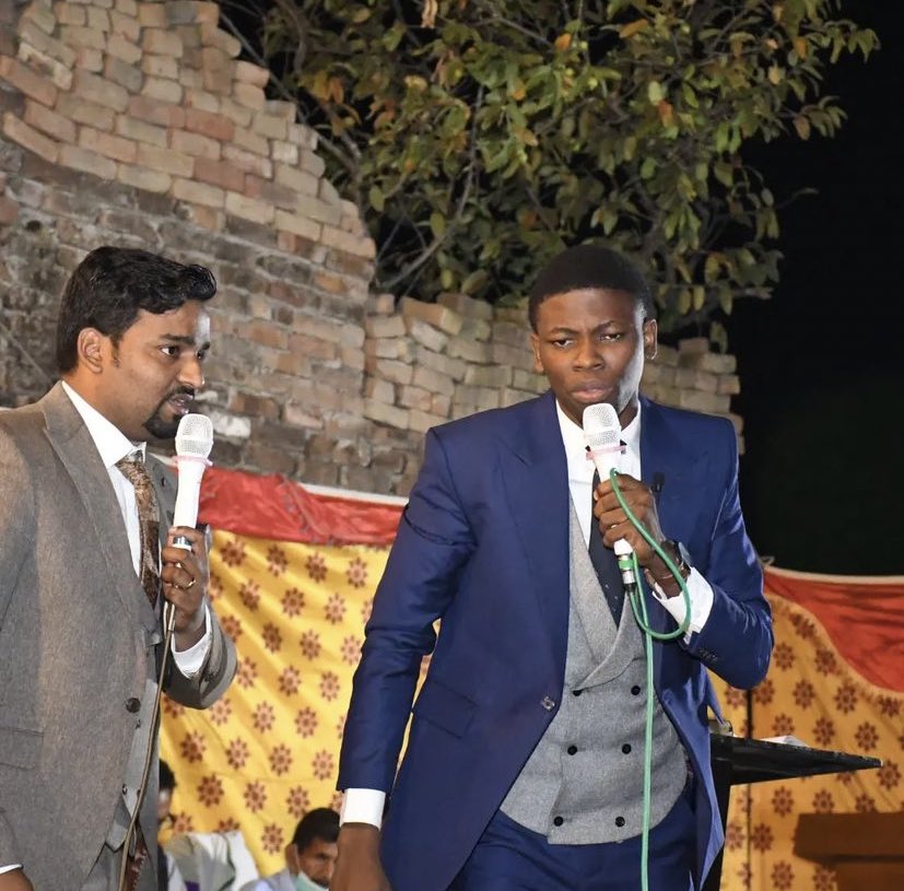 Gbaja_Adeoluwa's tweet image. One of my friends “Brother Samuel” is on missions to Pakistan and he’s turning Pakistan upside down for Jesus. Please remember him in your prayers