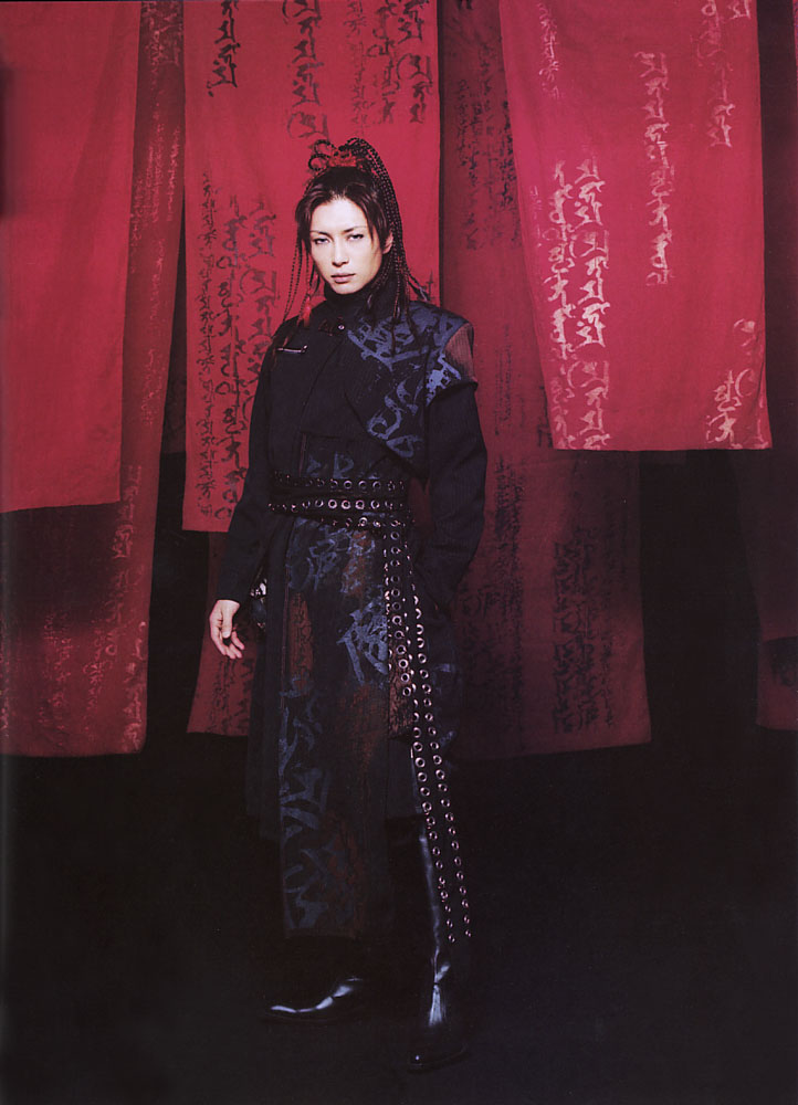 Gackt in h.NAOTO