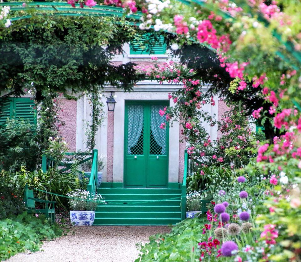 lifefrance's tweet photo. Daily #photoofthday from #France On this day, 3 May, 1883, artist Claude Monet moved to Giverny, Normandy & turned the garden into a living artwork...
https://t.co/ICXmcaILi5
#thegoodlifefrance https://t.co/b333zIYfOz