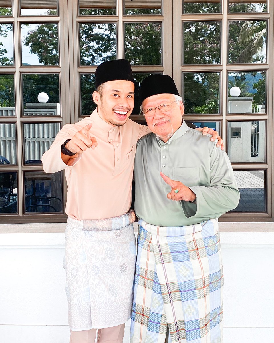 amar_suhairi's tweet photo. cerita semalam โจ #1steid https://t.co/f6qliIHGRg