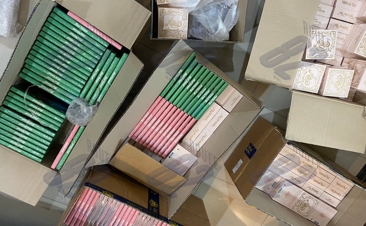 route82mnl's tweet photo. κ° #Route82update κ± . . π¦
fmr albums have arrived at our address. magsstart na po kami magpack π«Άπ» https://t.co/liYak3q1iP