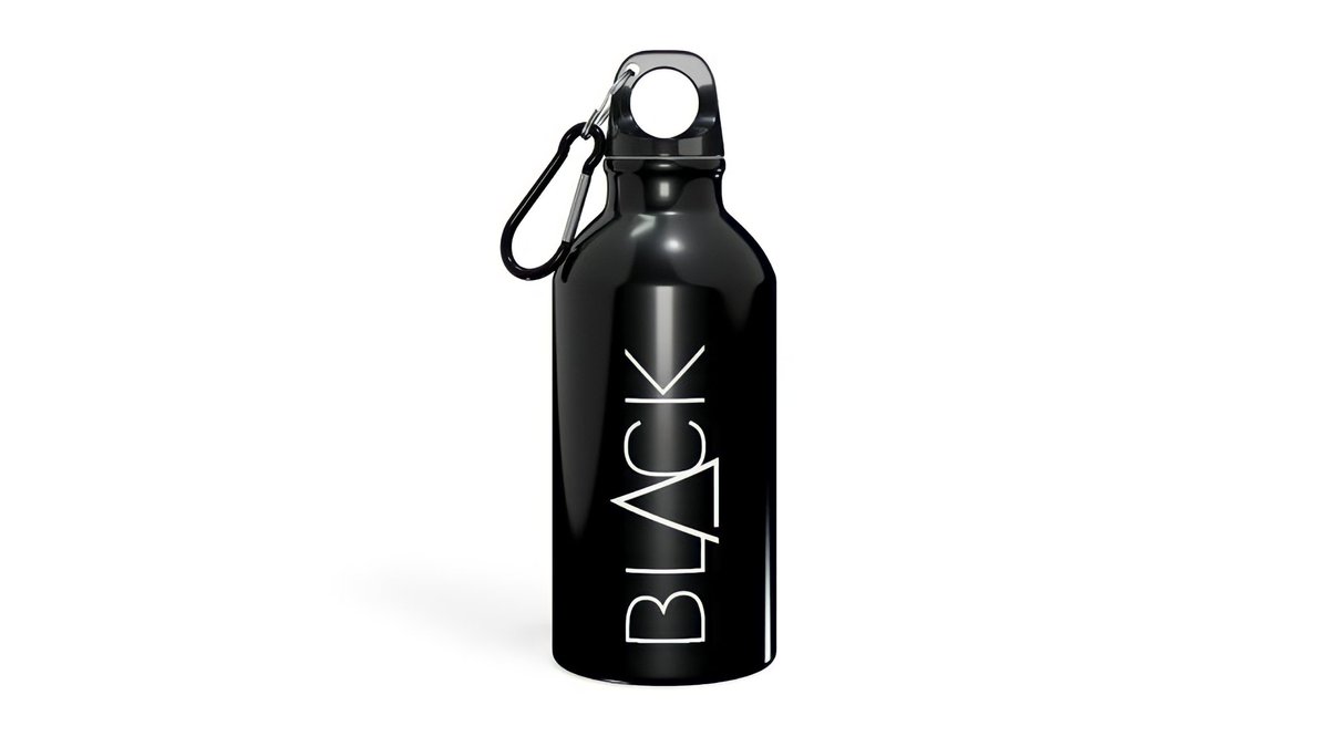 BoldInBlack1's tweet photo. STAY HYDRATED 

It’s sleek and durable, and it keeps the water cold or cool throughout the day. Along with its included carabiner, its lightweight and compact design. 

PERFECT FOR 
• Gym 
• Work 
• Adventure 
• Sport 
• School 
• Yoga 
• Outdoorsy companion. https://t.co/FMBRIXp4Wl