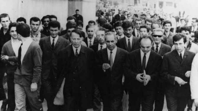 _
H.Nihâl Atsız o günü; 
“Türkçülerin ıstırabı ile yoğurulmuş” 
bir gün olduğunu belirterek 
3 Mayısı “Türkçüler Bayramı” değil,
“Türkçüler Günü” olarak tanımlar...

#3MayısTürkçülerGünü 
Türkçülük Meşalesini Yakan Kutluların
Kutlu Tinleri Şâd, Yurtları Uçmağ Olsun.