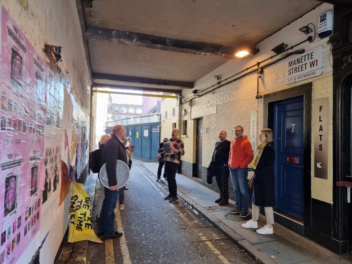 summerstown182's tweet photo. This Walk was such a big hit a few months ago that we go again THIS SUNDAY! Find out more about #FrankKitz, his life & times on #KitzInFitz 8 May, 2pm Leicester Square tube (alley next to Wyndhams Theatre), a glorious journey through his #CoventGarden #Fitzrovia #Soho hang-outs! https://t.co/Vr9y4T827K