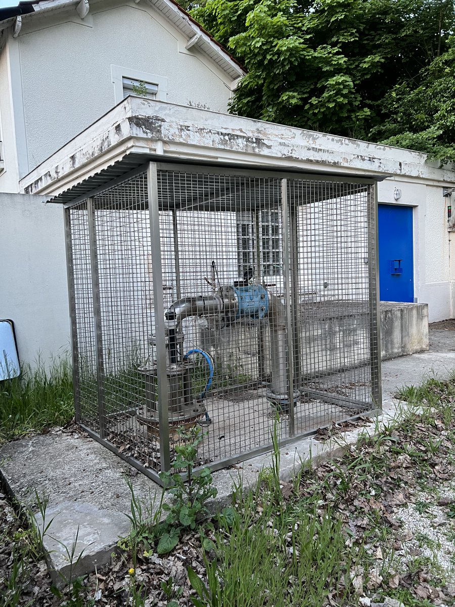 C'est … quoi ? Il génère des battements.