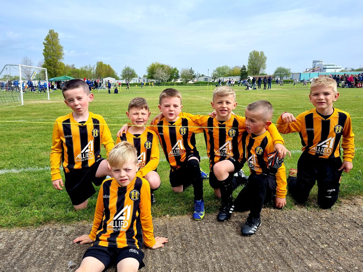 RC_Football43's tweet photo. Great weekend away building memories for the kids 
Football took a back seat in this one
Proud parent weekend 
What a cracking little lad i have 
So polite / caring / enthusiastic &amp; committed 
@ESF_Football @Butlins https://t.co/rvOigvGgx7
