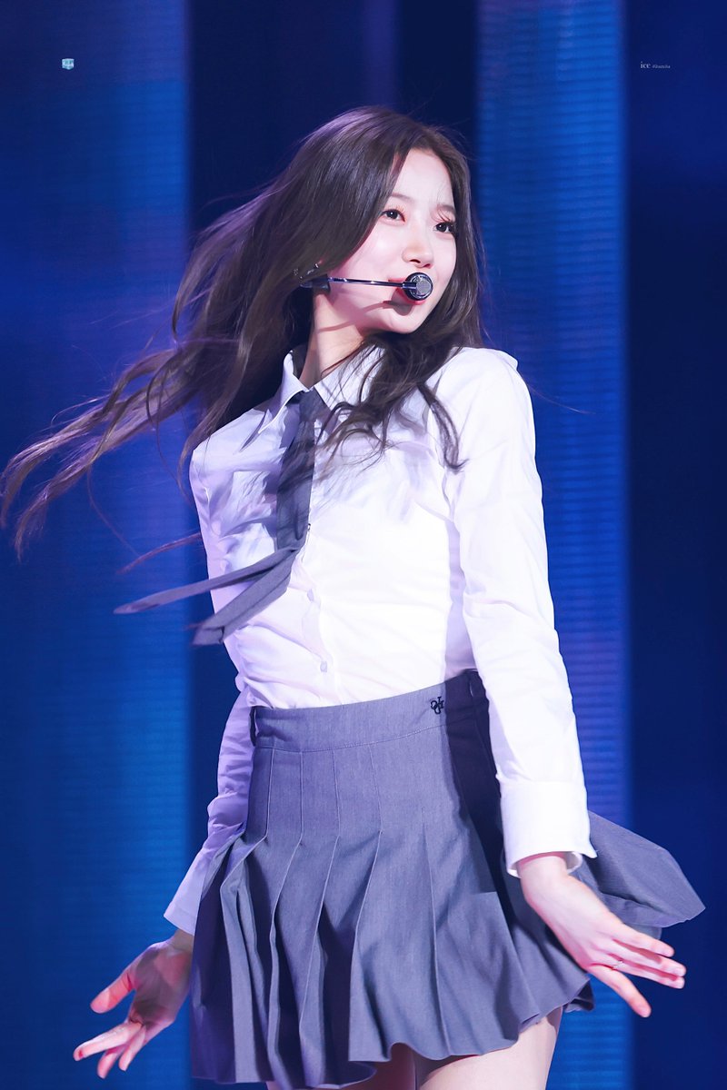 220502 HD #KAZUHA #카즈하
#LE_SSERAFIM #르세라핌