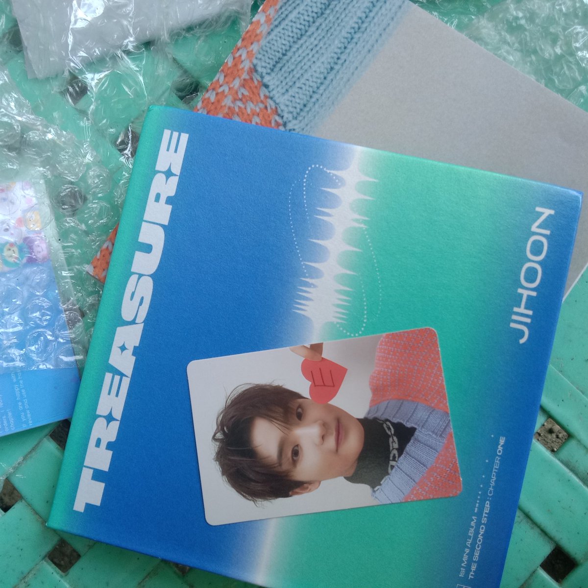 jihoongrams's tweet photo. AAAAA THANK U SO MUCH PO INUWIAN NA KO NG POGI @1020cart https://t.co/iv7Dxhj2FD