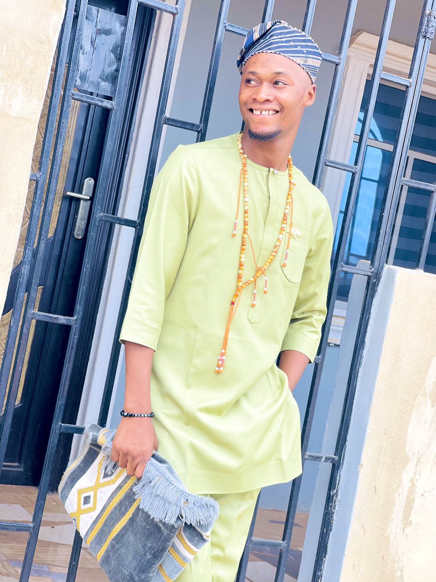 ExpensiveArab's tweet image. Eid is what Eid is ❤️