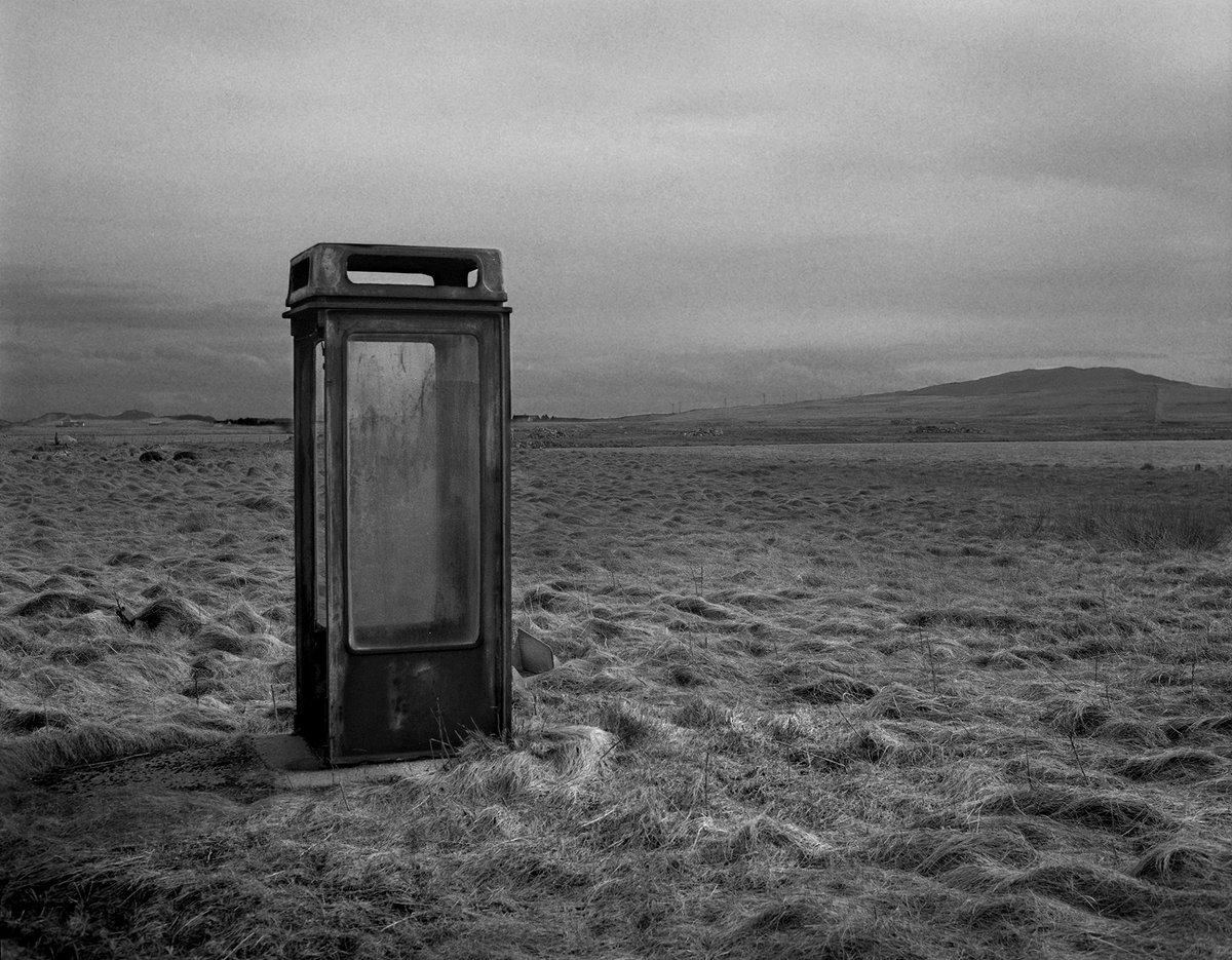 TEMLIGHTIMAGES's tweet photo. Telephone Box (Out of Order)
Isle of Benbecula, Western Isles, March 22, Largely Overcast.
#believeinFilm #filmisnotdead #blackandwhitephotography
#koniomega
@UistArts
@GrimArtGroup https://t.co/fvzPmlxCuC