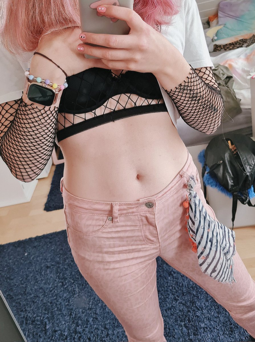 Content from pinkshelly