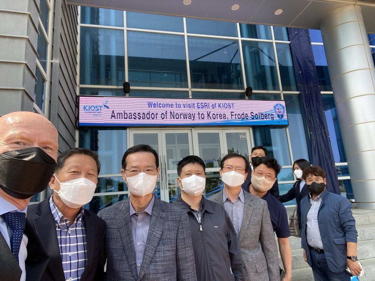 Continuing the close 🇳🇴🇰🇷 cooperation on a path towards clean and sustainable oceans. Thanks to KIOST and National Ocean Science Museum for teaching me more about the 🇰🇷 research activities in the East Sea!  <a href="/mofkorea/">해양수산부</a> <a href="/MOFAkr_eng/">MOFA</a> <a href="/kldep/">Klima- og miljødep</a> <a href="/NorwayMFA/">Norway MFA</a> <a href="/Havforskningen/">Havforskningsinstituttet</a>
