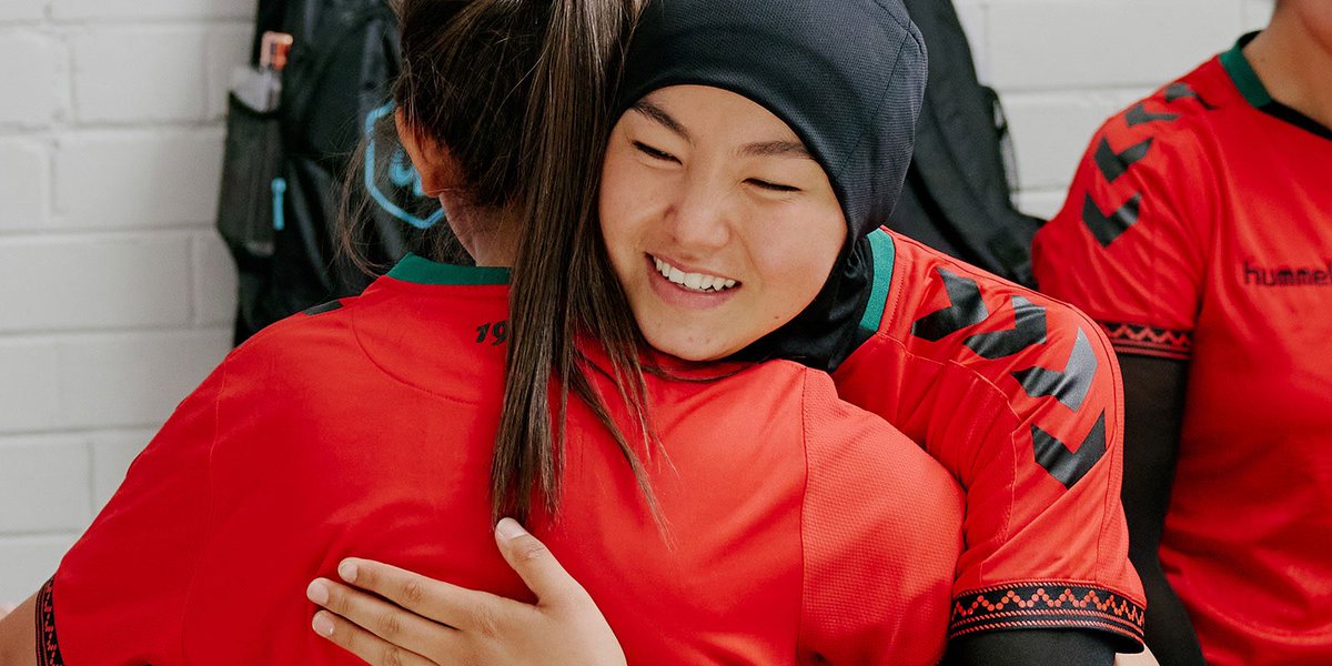 hummel1923's tweet photo. Congratulations to Afghanistanโs national womenโs team on winning their first match in Australia! ๐โฝ๏ธ๐ฆ๐ซ
The result? Wait for itโฆ 10-0! ๐ฎ๐
๐ท: @snkrfrkrmag
#LetsPlayAnEqualGame #hummelsport #UnbreakableTogether https://t.co/QviIg4Bvuv