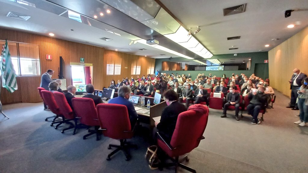 fimcislFVG's tweet photo. Iniziano I lavori della tavola rotonda ad Amaro UD su #Automotive  ricerca  e formazione  per progettare il #futuro del #territorio

@FIMCislStampa https://t.co/gtCynREOK0