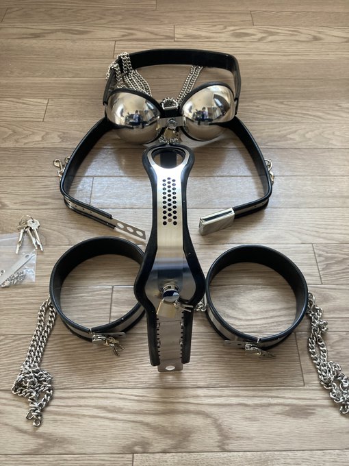 これ絶対調整大変なやつだな？ https://t.co/Pj1bGSjFVS<a href="/tag/femalemask"class="tags"><span>#femalemask</span></a><a href="/tag/siliconesuit"class="tags"><span>#siliconesuit</span></a>