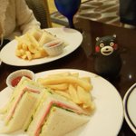 ツイートに含まれる画像