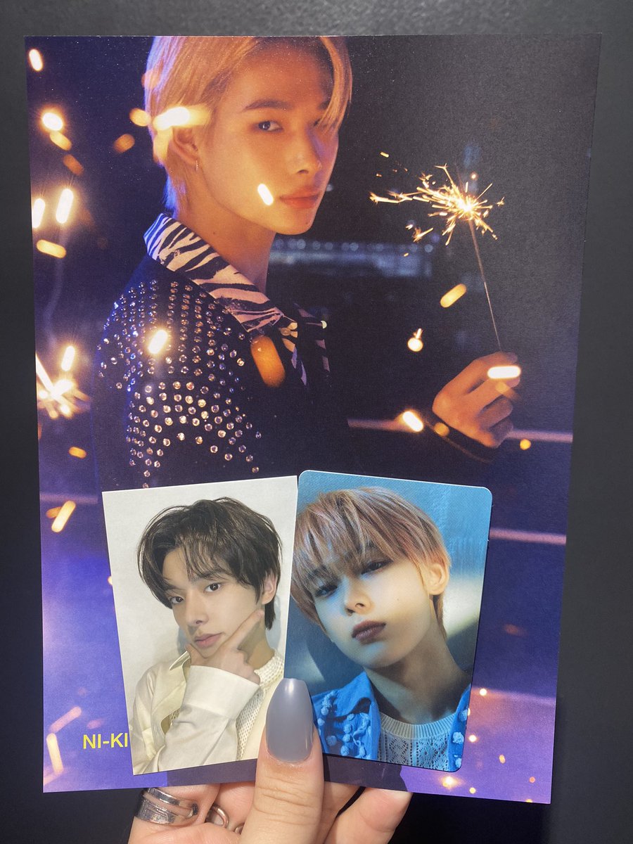 いーの tweet media