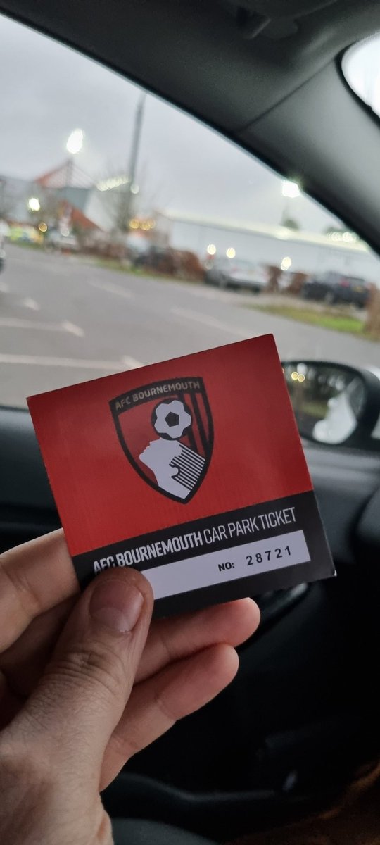 CCFC_jules's tweet photo. How are all the Forest Twitter Family feeling today then??  🤞🏼🍒🌲🙈🙉🙊 #FORBOU #nervous #sick #confident? https://t.co/G8Kdu5IwY1