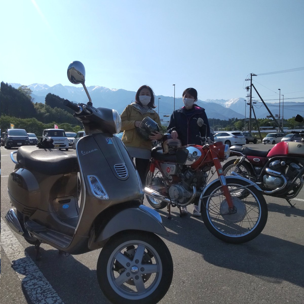 HIK01969JPN's tweet photo. 夢が一つ叶いました。
#CB93 #CB96
#VESPALX125
#SRV250 https://t.co/HaQ0sm5Qrw