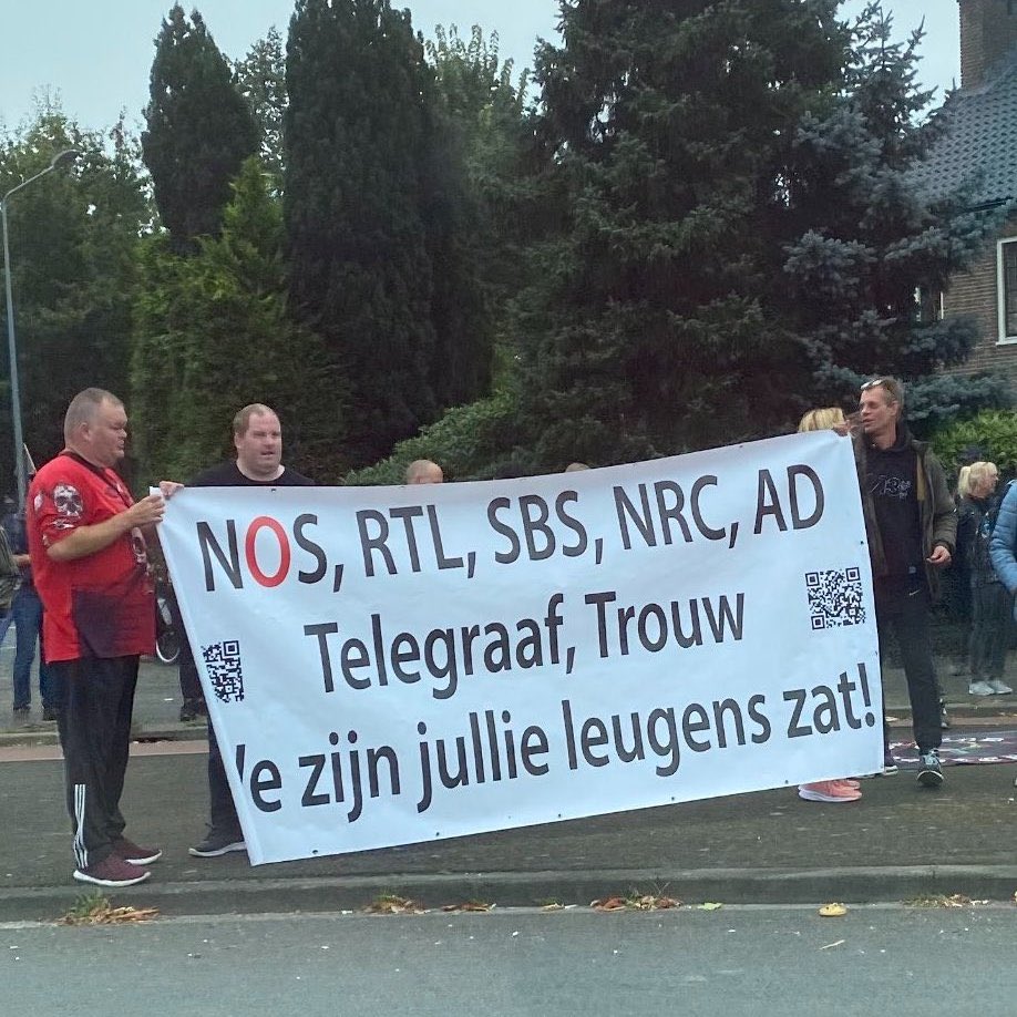 Hebben ze eindelijk hun zin: nog nooit stond Nederland op de wereldranglijst voor persvrijheid zo laag. Dank aan alle dreigers en ophitsers, zonder jullie was dit nooit gelukt!