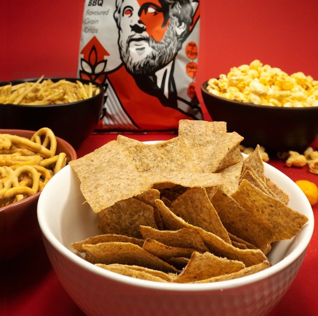 Platos_snacks's tweet photo. #PLATOs - a convenient locally-produced snack packing flavor as spent grain chips - and also being sustainable!

We are talking earth-friendly, upcycled, innovative deliciousness.

Grab our Bag @Dischem or @CheckersSA South Africa https://t.co/rCo5rOVv5T