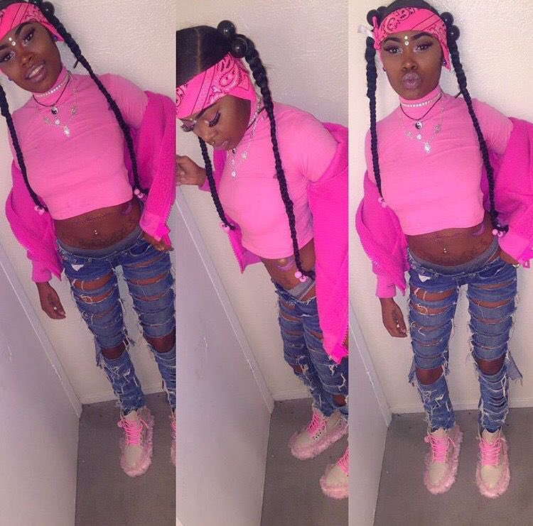 CapriTheG's tweet photo. How i met @AsianDaBrattt Vs how I y’all her been raw asf since the BDG era and only getting better 💯 https://t.co/nuIfZR0Xby