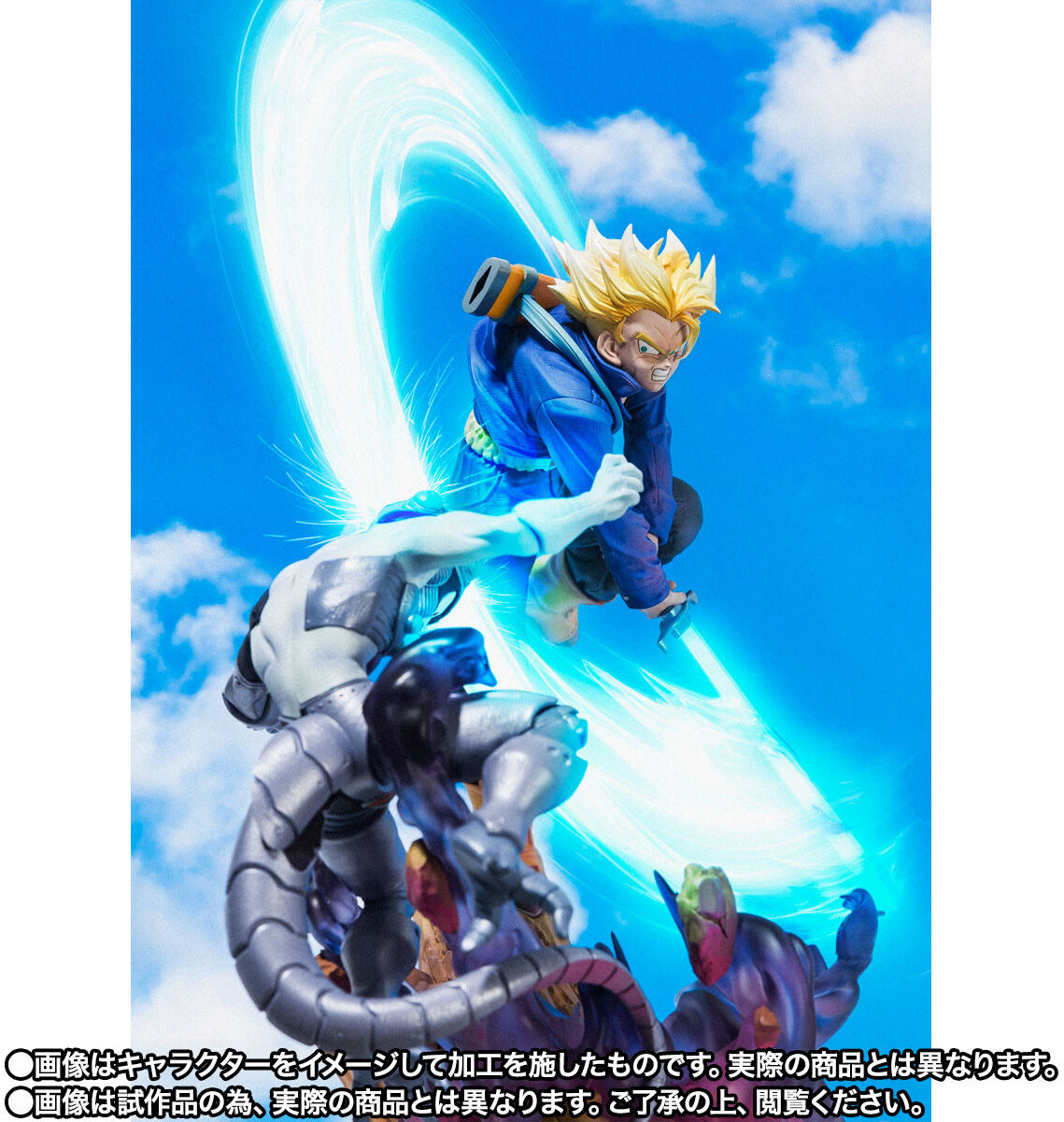 shinsekaifr's tweet photo. 🌀#DBZ🌀
Yo les #shinies✨ !
On a mit en ligne une 🆕 #FiguartsZero #ExtraBattle et c'est vraiment du lourd ! 🔥
Retrouvez #Trunks dans la scène mythique où il tranche #MecchaFrieza 😍
Préco :
🌐 https://t.co/tQvnb7nXQu
Comment Trunks a reçu son épée déjà ? 🤔😋 https://t.co/nd6AwCFPBA