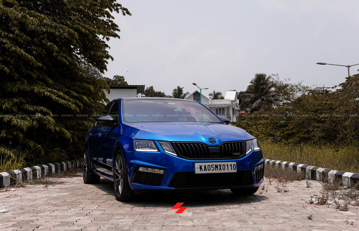 ototorcskochi's tweet photo. Skoda Octavia VRS' Headlights Protected with OtoShield Paint Protection Film.
#ototorcs #ototorcskochi #skoda #octavia #vrs https://t.co/tVCmsmP1dg