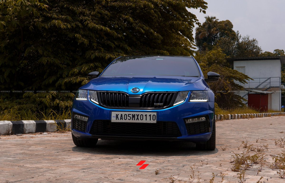 ototorcskochi's tweet photo. Skoda Octavia VRS' Headlights Protected with OtoShield Paint Protection Film.
#ototorcs #ototorcskochi #skoda #octavia #vrs https://t.co/tVCmsmP1dg