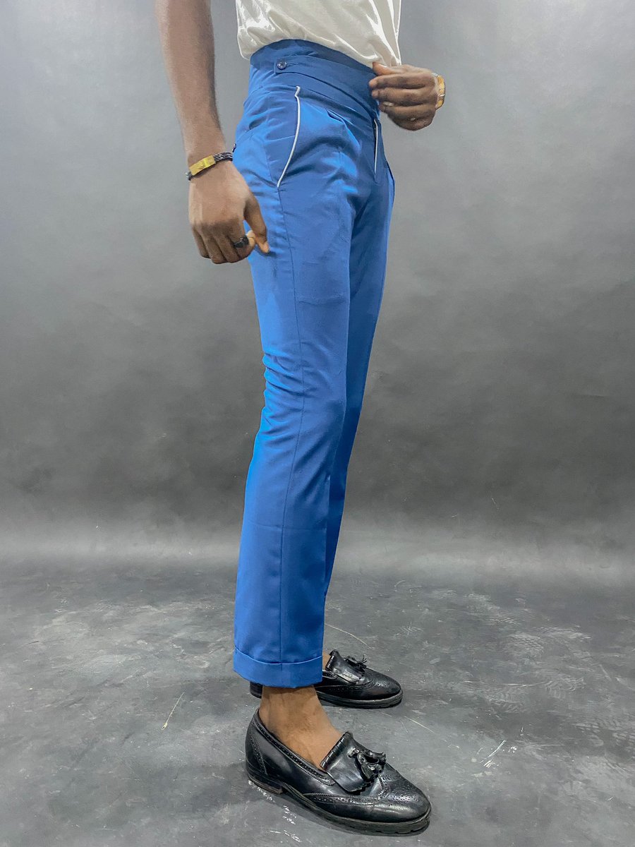 Houseoftuyi's tweet photo. Just In: New Stock! 🚨🚨🥵
•
Redefined HouseOftuyi High-Waist Pant! 
•
Simplicity in its elegance. Shop this piece and redefine your style. Amazing fit and also available in black, navy blue, brown, wine etc. Send us a Dm today! ✅
•
Price- N10,000 https://t.co/VfzimgpwOW