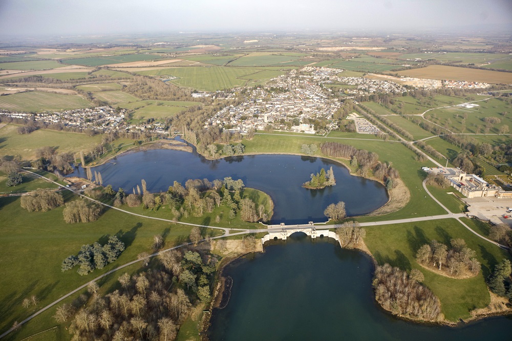 We recently had some high level photography taken of #Queen’sPool at <a href="/BlenheimPalace/">Blenheim Palace</a>  ahead of its restoration👏