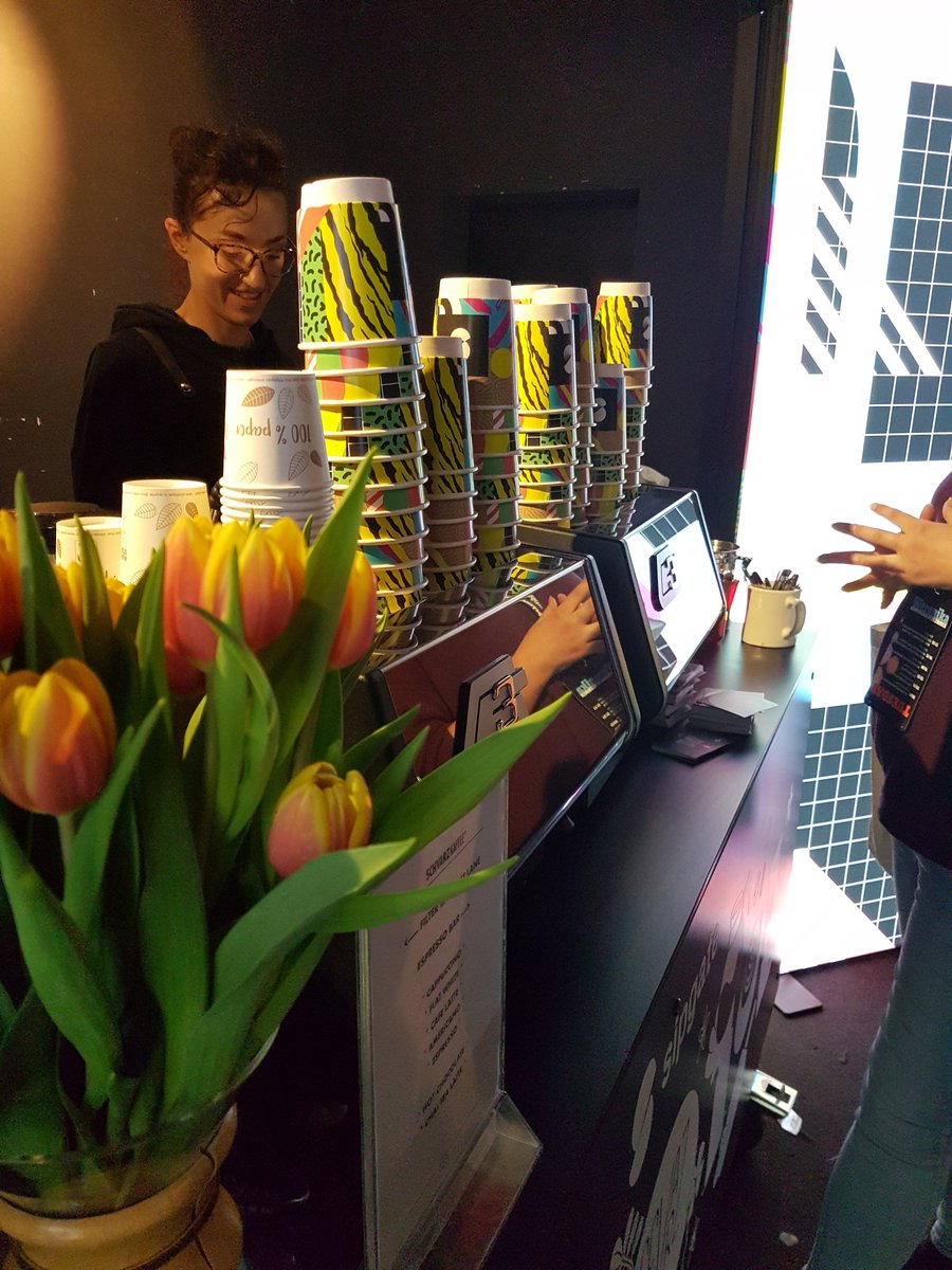 DodoCoder's tweet photo. Kaffee in den Pausen: ein MUSS! ☕
#btconf
#ITconf https://t.co/YwspZeTUga