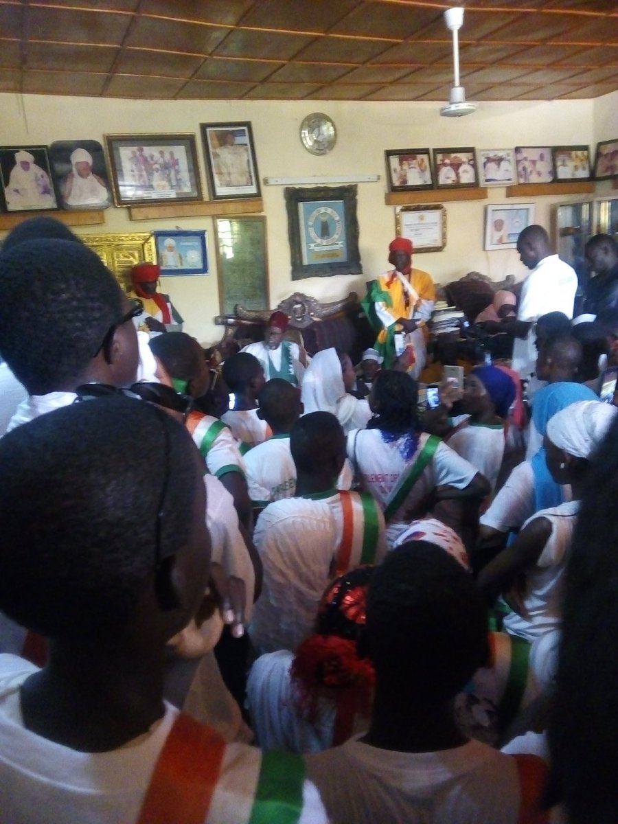 RPJNiger's tweet photo. Un Député Junior, c'est renouer les liens avec les traditions ancestrales connaître l'historique de nos chefferies traditionnelles, leur mode de fonctionnement et le comportement à adopter selon les instances.
bonne Fête d'Aid el Fitr à toute la communauté musulmane.
#ViveLesTrad https://t.co/MLLYrBuzXr