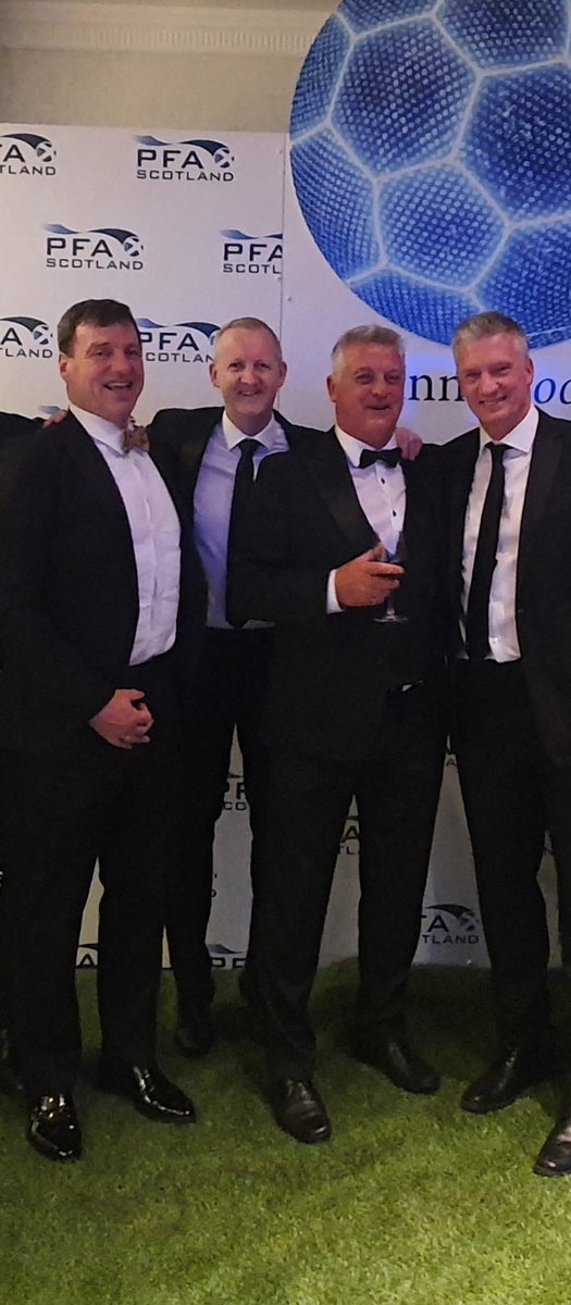 DavidWinLegal's tweet photo. Fantastic night at the PFA Dinner in Glasgow. Great also to be back home for the weekend and catching up with friends old and new. Many thanks to @BlaserMillsLaw @robert_grieve @jam2805 @EddieSikora and many others for a wonderful evening. https://t.co/2aFXWduoJT