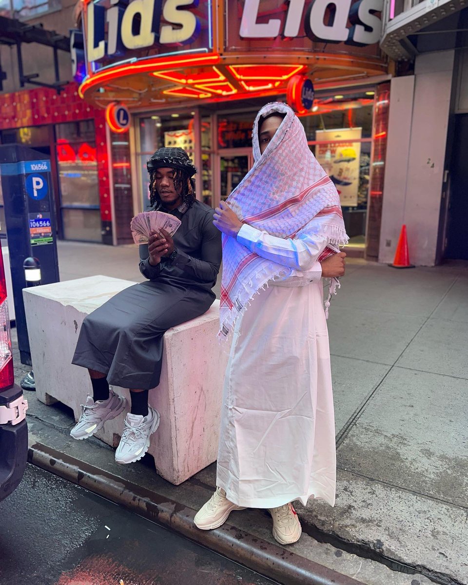 big_recs's tweet photo. Eid Mubarak…🕋🧎🏽 https://t.co/LQE38mOH1q