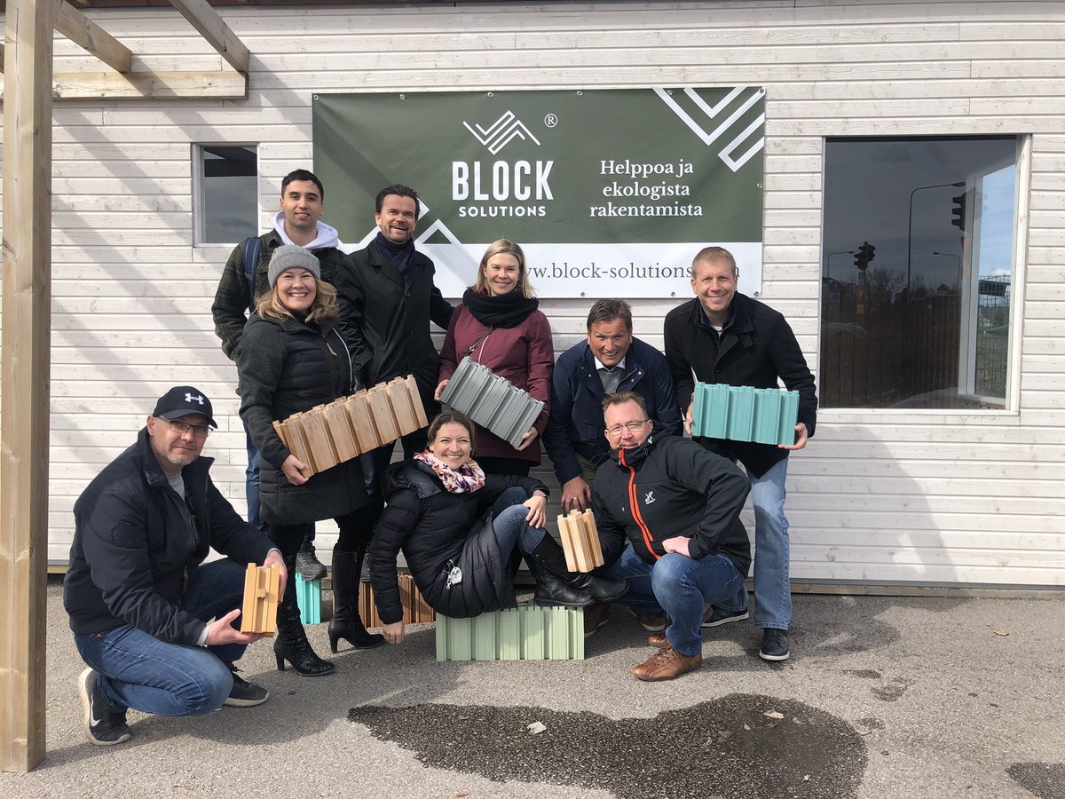 On Saturday we had a nice morning at our model house in Pirkkala. We were having guests all the way from <a href="/LintacWorld/">Lintac</a> Chile together with our collaboration partner Polar Partners Oy. #blocksolutions #recycled #plastic #school #Chile #visitors