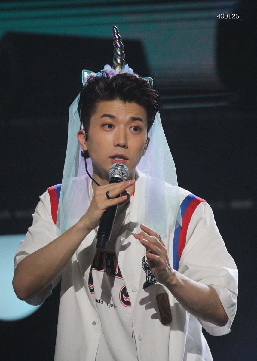 430125_'s tweet photo. 2022 FAN-CON '115430'
#우영 #장우영

이 병아리 하고 싶은 말이 굉장히 많아 보임 https://t.co/XAHX2nLJEs
