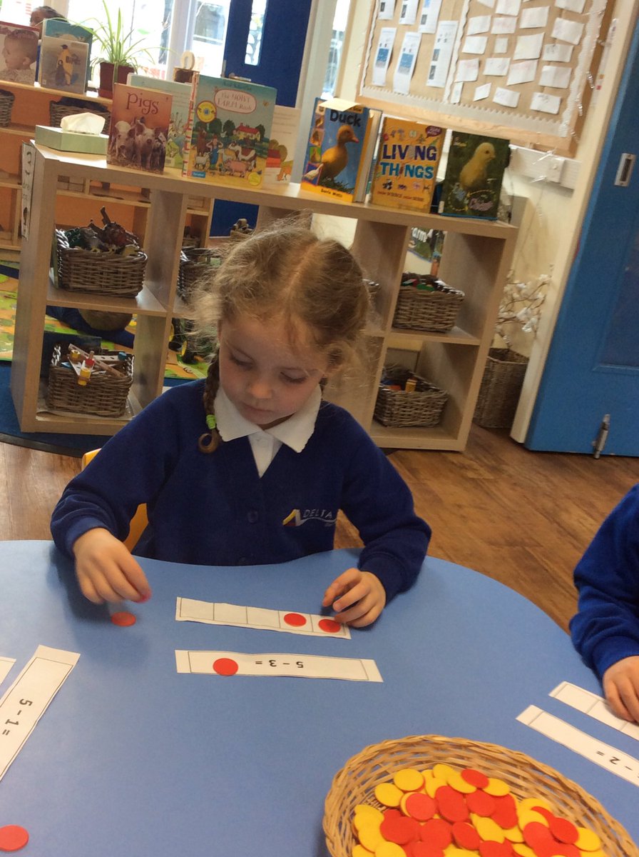 TPAF2LB's tweet photo. The children have been working very hard this morning. Theyβve been writing independent sentences and learning subtraction facts to five. #TPAF2Maths #TPAF2Writing @Deltatheparks https://t.co/dewD9EIU0p