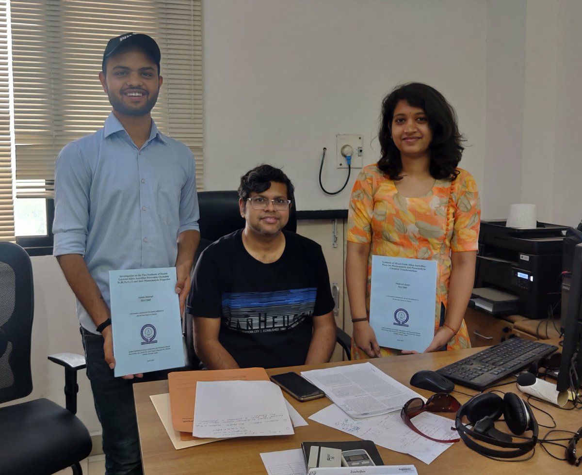 Happy to share that I have successfully completed my master's thesis project  at @IiserMohali.
I thank my supervisor @ujjalgautam for all his support and guidance.
A special thanks to @Maqsuma_987 di and @Jaspreet850 for their help throughout the journey.
#AcademicTwitter