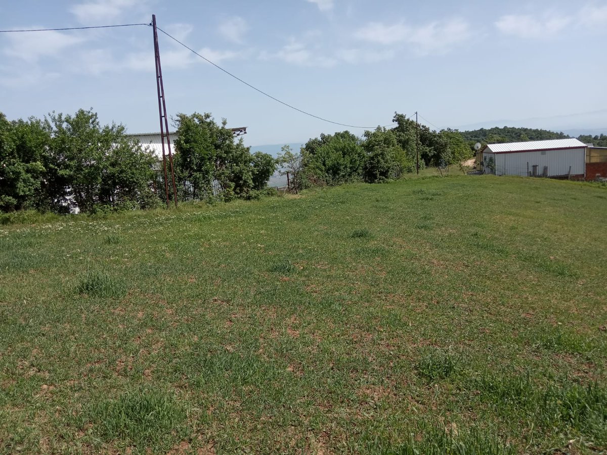 Yalova Gölcük arasında .. denize sıfır .asfalta cephe . İmarlı arsamız. Satılıktır