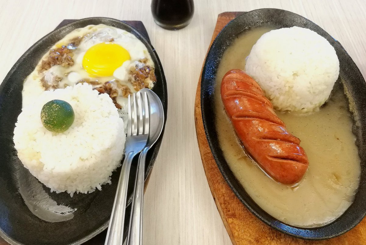TypicalNoypi's tweet photo. Diet? Eneyen? Wa pa sila mag ila ila ni Jack. Hahaha! 😂
#wakailagdiet #bangil https://t.co/rB1aXNb3Np