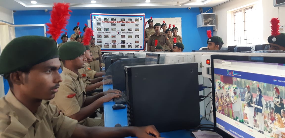 flyarul's tweet photo. NCC Cadets were assisted to do digital forum registration at CATC Cum TSC Selection camp Conducted by 1 (TN) BN NCC @HQ_DG_NCC @NCCDte_TNPAN https://t.co/5pQpT6X8VN