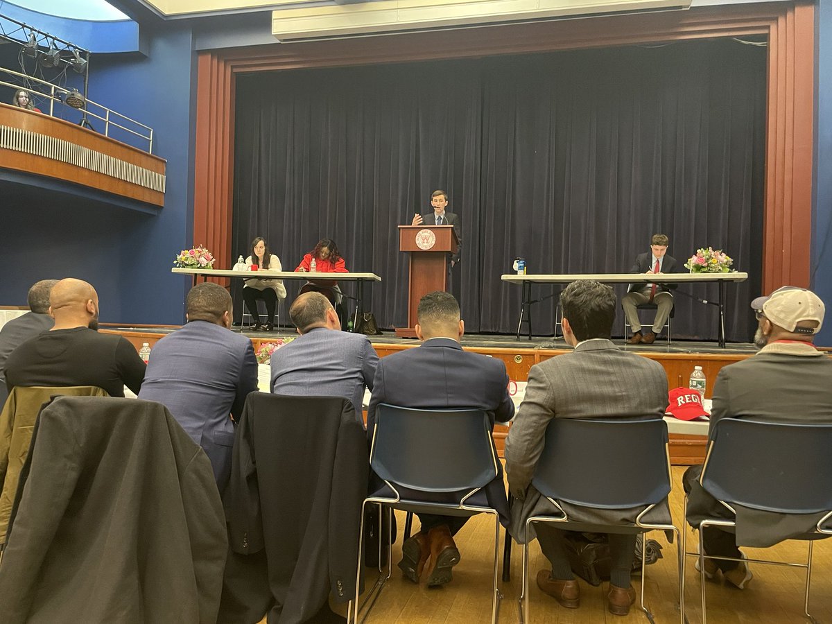 We had a really wonderful event last night. More to come, but we want to thank each and every person that attended our event.