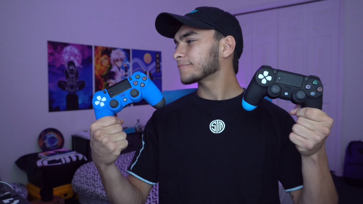 Huge thanks to <a href="/BattleBeaver/">Battle Beaver</a> for sending me these insanely nice controllers. DAY 1 OF CONTROLLER STARTS NOW! 🎮 👑