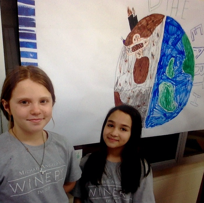 These 5th Graders designed the poster in our school hallway!! ❤️🌎 <a href="/LkwdLincoln/">Lincoln Elementary</a> <a href="/lkwdkkelly/">Mrs. Kelly</a>