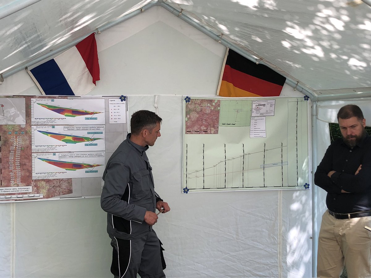 franckviltart's tweet photo. Les recherches se poursuivent autour du Winterberg-Tunnel à Craonne grâce au @Volksbund et au @Prefet02 afin faire toute la lumière sur la tragédie du 4 mai 1917, il y a 105 ans #ChemindesDames #Aisne #GrandeGuerre #1GM #WW1 https://t.co/gNB7SWH4V5