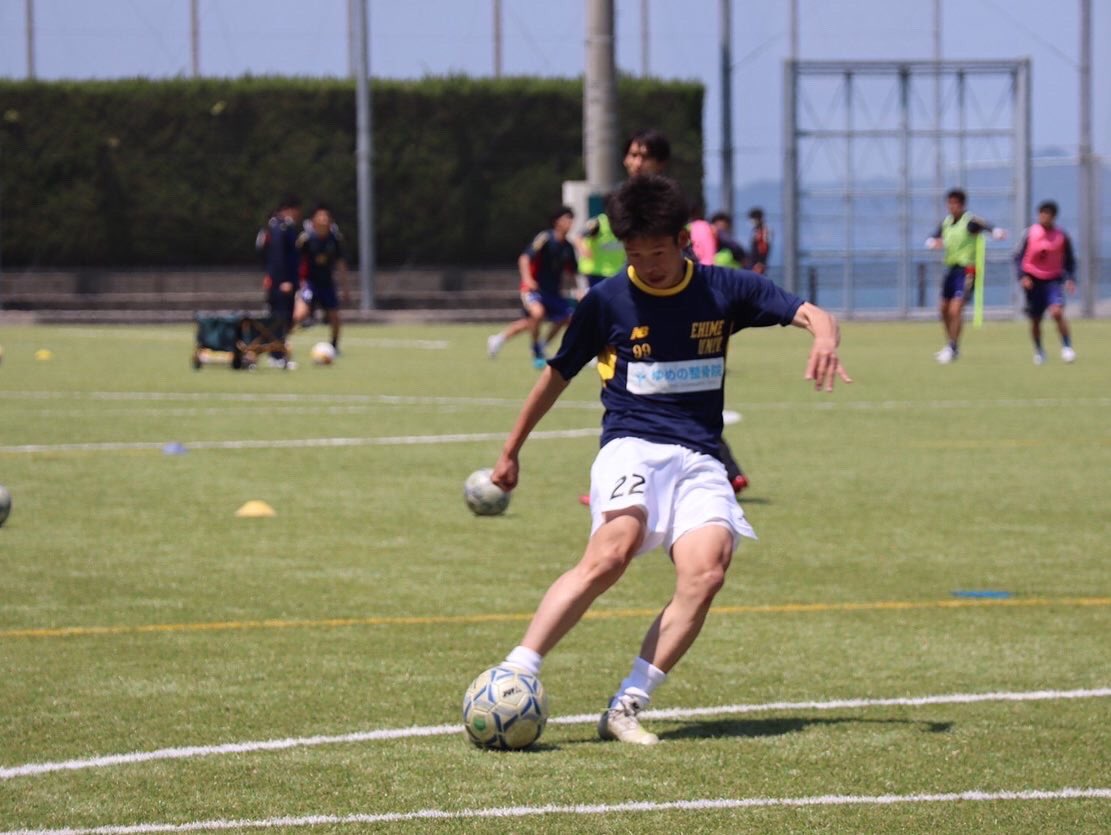 愛媛大学サッカー部 試合ハイライト 5 3 火 Vs聖カタリナ大学 今回から試合中の様子を投稿して行きます アップ 時にはスポンサーである 焼肉京城園 様と ゆめの整骨院 様のロゴが刻まれた練習着を着用させていただいてます 愛媛大学 愛媛大学サッカー部 試合ハイライト 5 3 火 Vs聖カタリナ大学 今回から試合中の様子を投稿して行きます アップ 時にはスポンサーである 焼肉京城園 様と ゆめの整骨院 様のロゴが刻まれた練習着を着用させていただいてます 愛媛大学