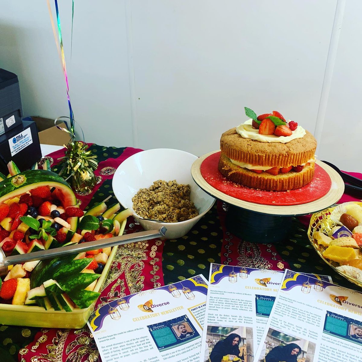beckyhinton's tweet photo. Eid Mubarak celebrations @Britvic Rugby as part of B.Diverse and being the B&I team of the yr @Thomas_Franks_ it’s safe to safe we smashed it 😊👩🏻🍳#pakistanichicken #beefkarahi #redlentaldhal #homemadesamosas #cheflife https://t.co/qsHPj168D1