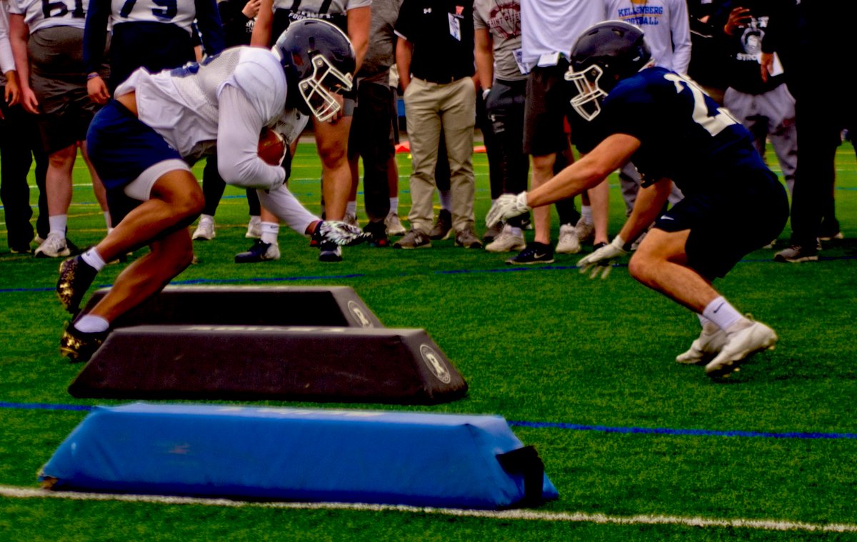 IthacaBomberFB's tweet photo. Spring ball is in the books!
The foundation is set.
The work continues…
#GoBombers | #OneTeamOneBeatALLDAY https://t.co/mGcjnbvJD6
